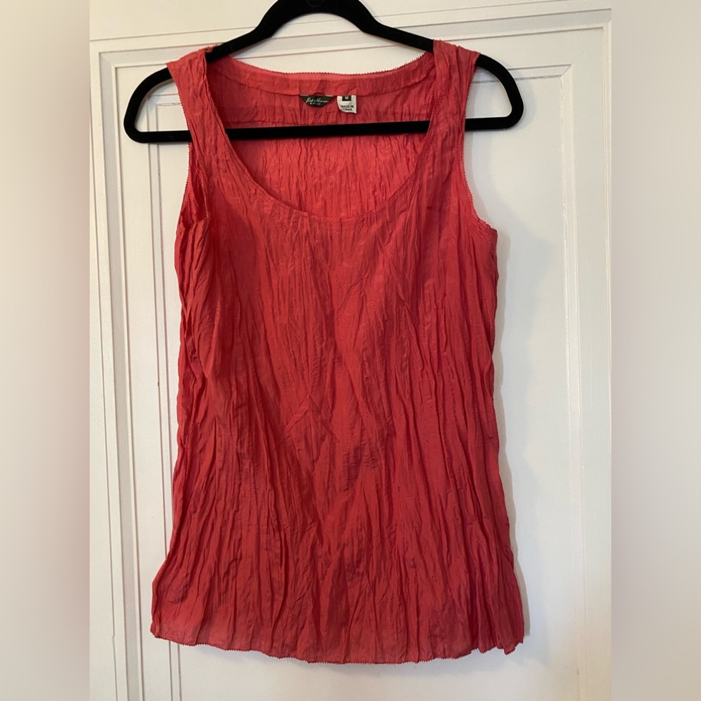 Eddie Bauer tank top size medium. Pinky- peach color